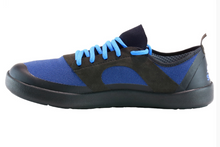 Nutrail Cross Sport Blue provides flexible, lightweight comfort and durable, abrasion-resistant material to stand up to any outdoor event, sport, or activity